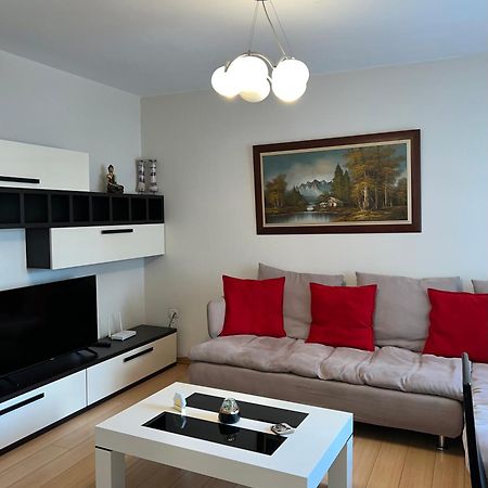 Blloku Family Apartment Tirana Exterior foto